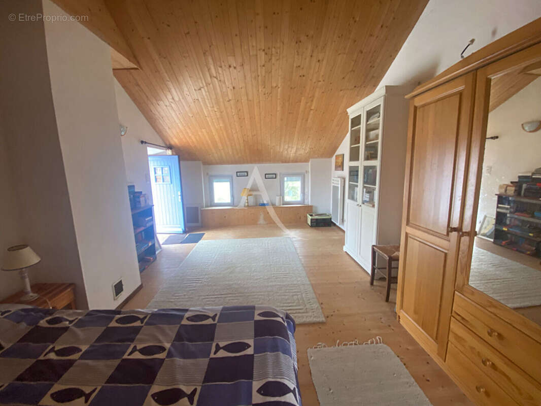 EXCLUSIVITÉ - Charmante maison en pierre à LA GUERINIERE - photo 8