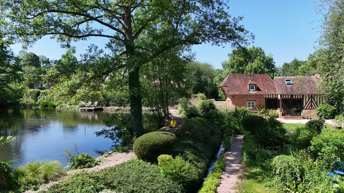 Maison à SAINT-GEORGES-EN-AUGE