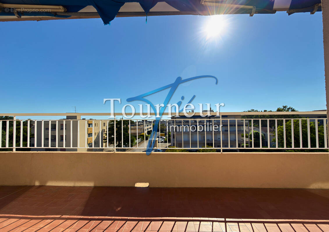 Appartement à SIX-FOURS-LES-PLAGES