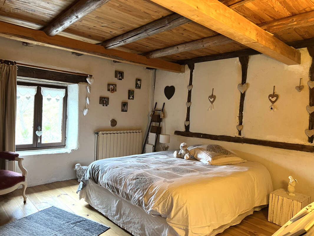 Maison à LAUSSONNE