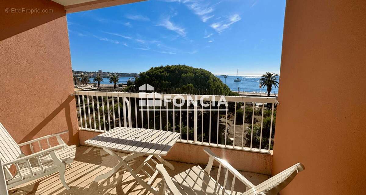Appartement à FREJUS