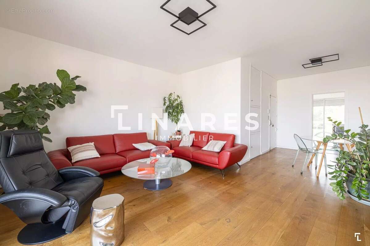 Appartement à MARSEILLE-8E