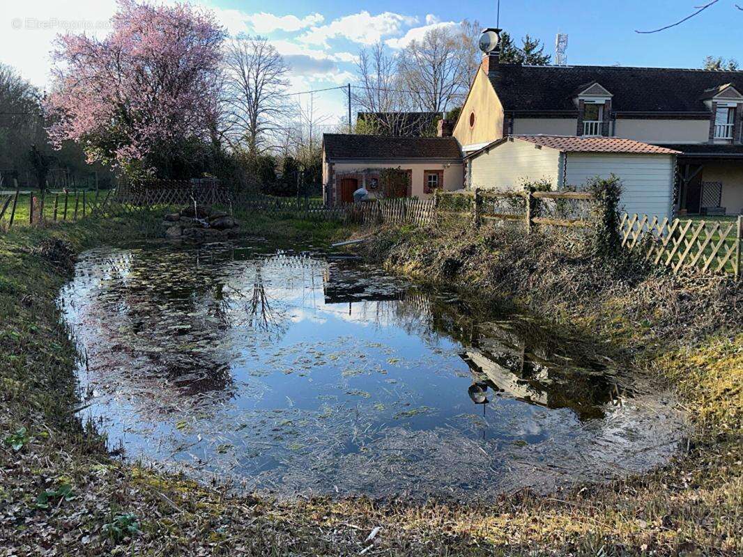 Maison à VILLEMANDEUR
