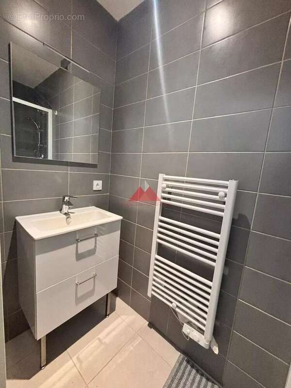Appartement à LYON-7E