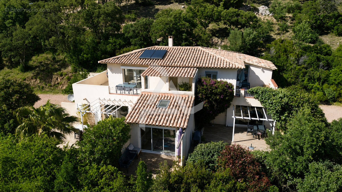 Maison à PORTO-VECCHIO
