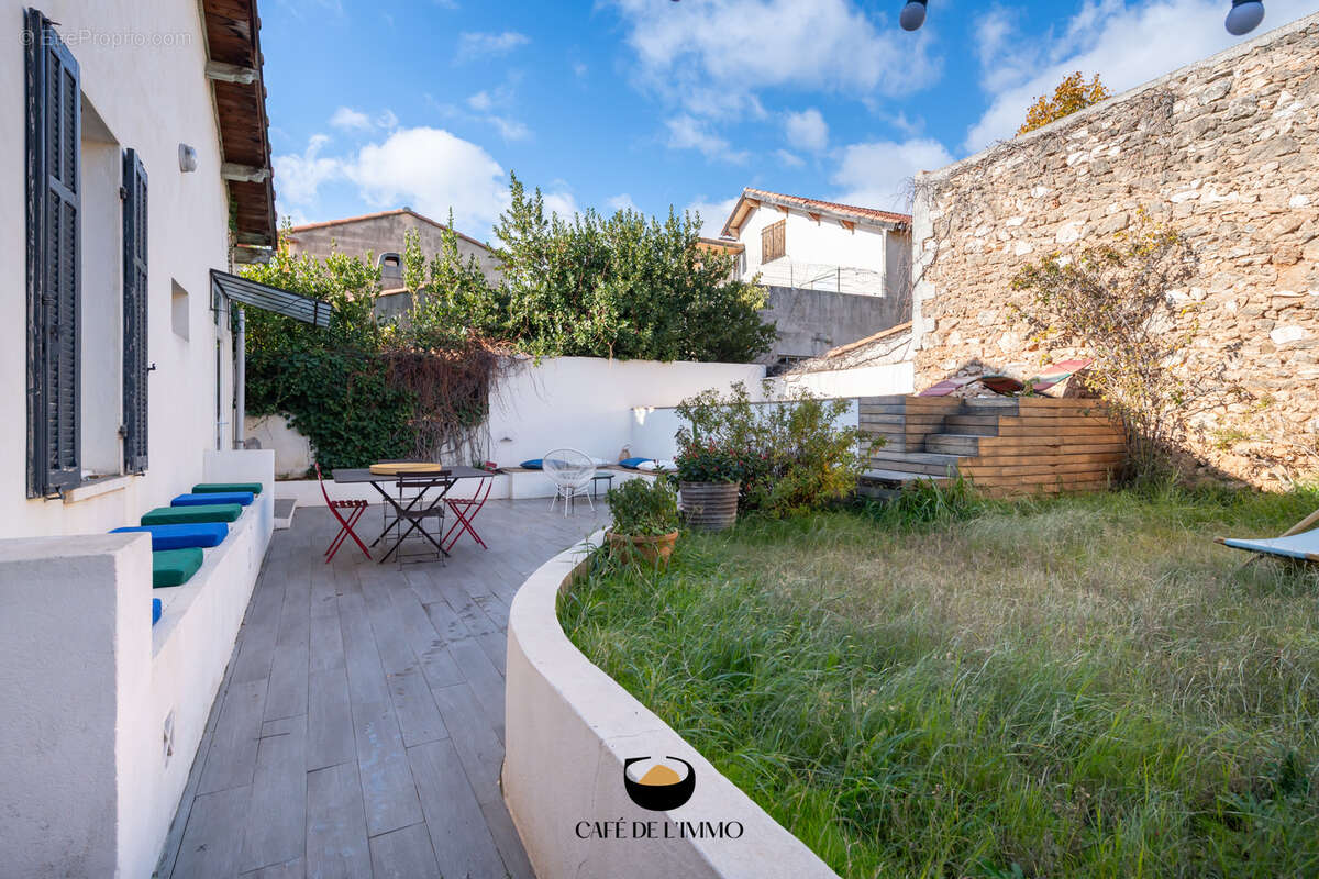 Maison à MARSEILLE-12E