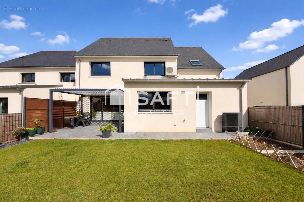 Photo 1 - Maison à VITRE