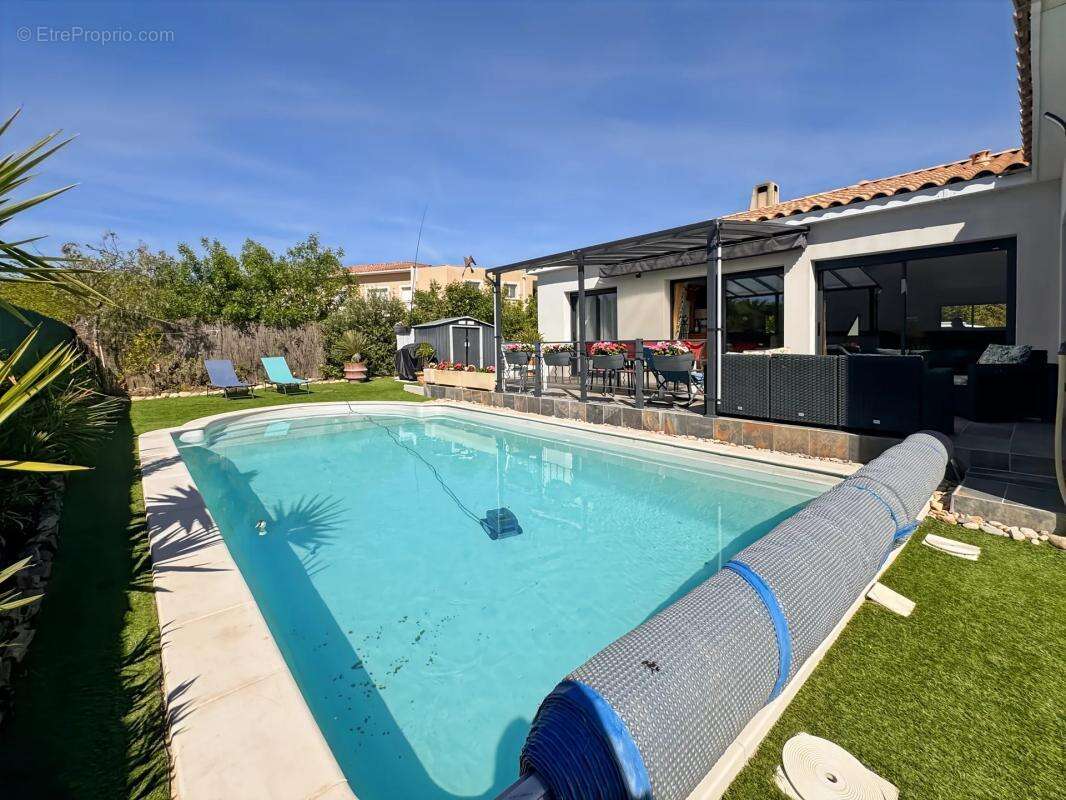 Maison à PERET