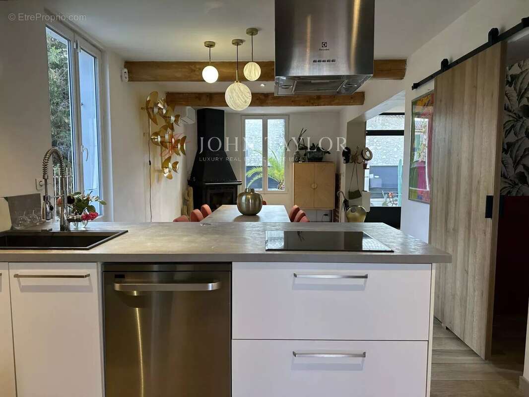 Maison à EYGALIERES