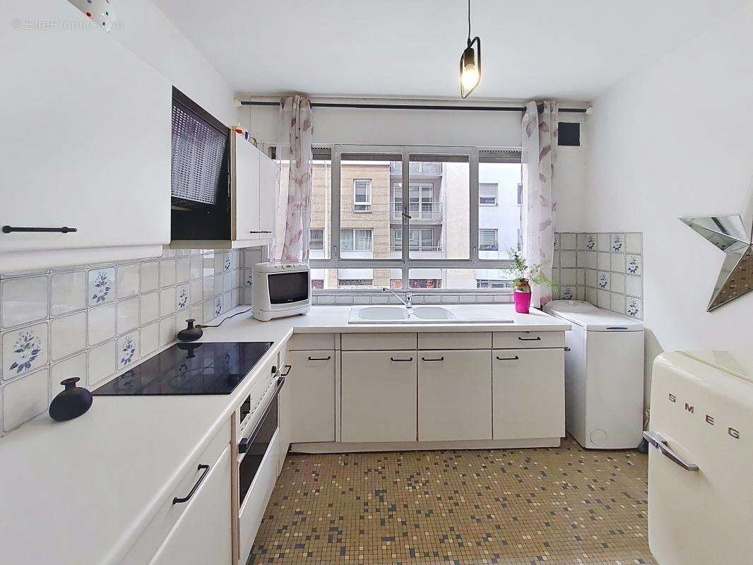 Appartement à LYON-7E