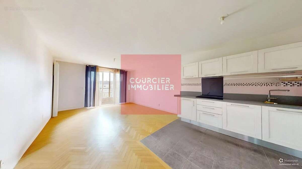 Appartement à LE MESNIL-SAINT-DENIS