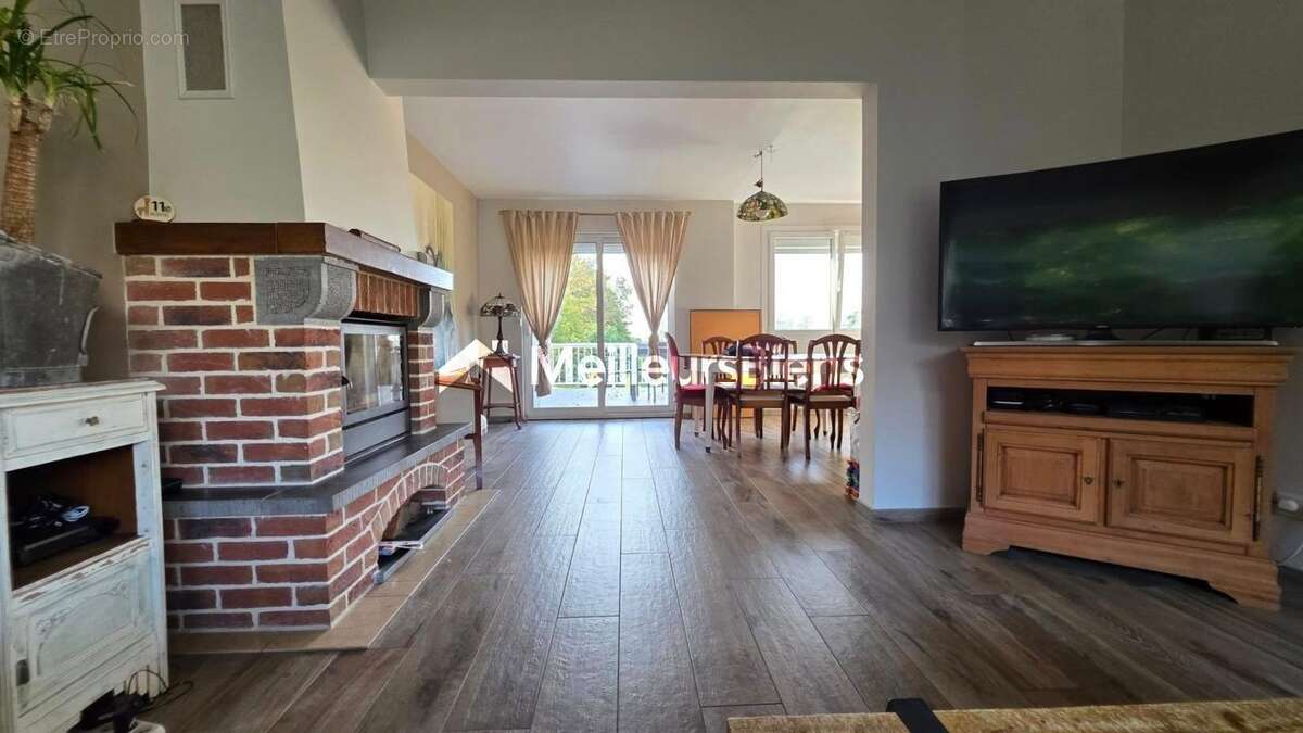 Maison à LA LONGUEVILLE