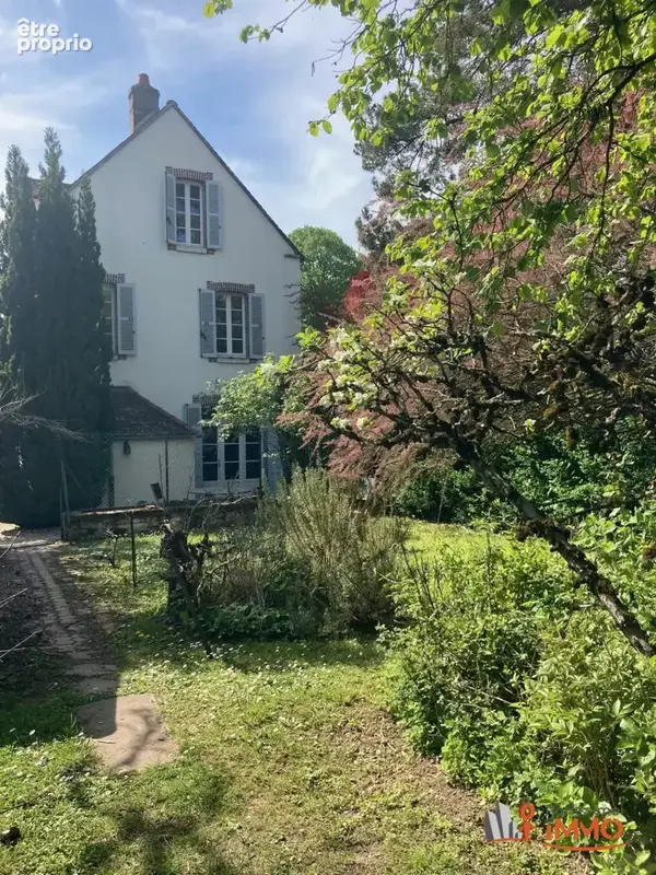 Beaucoup de charme pour cette maison bourgeoise rénovée. - photo 10