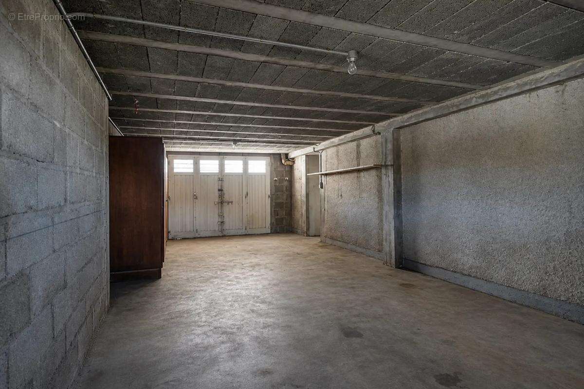 Maison de 195m² en vente à Poitiers Dunes/Dolmen - photo 18
