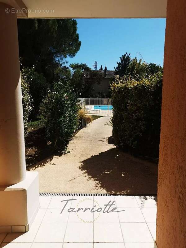 Appartement -  10876 - photo 14