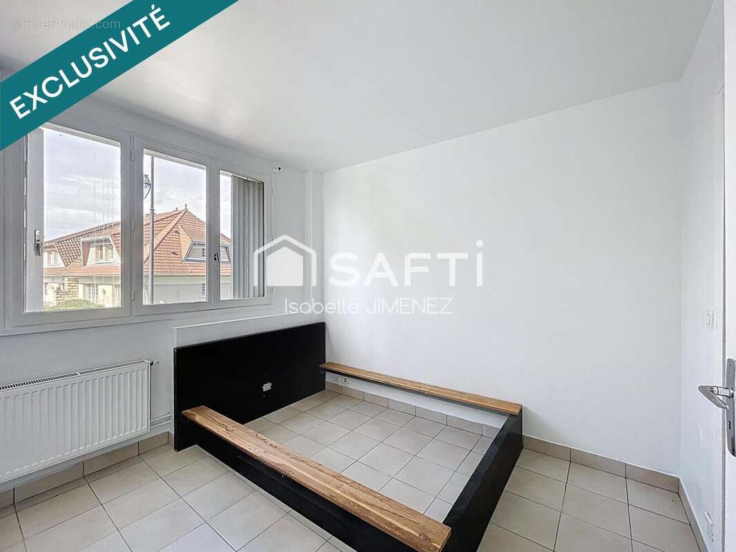 Photo 4 - Appartement à LE PLESSIS-TREVISE