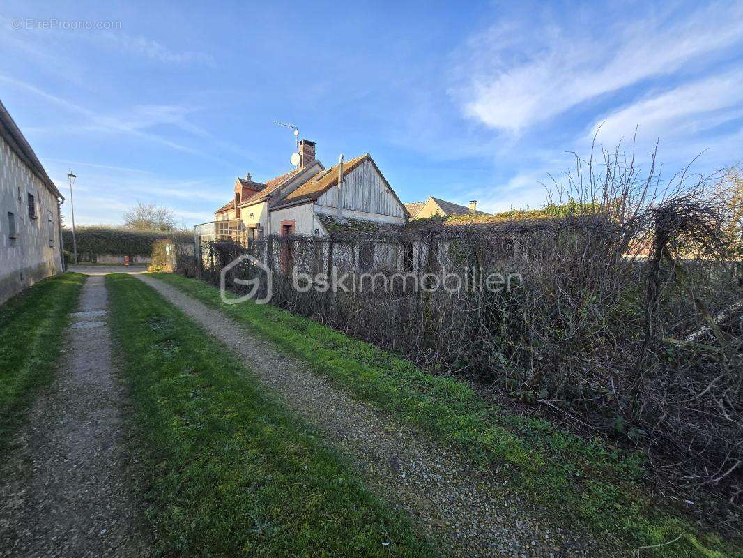 Maison à BRAY-SUR-SEINE