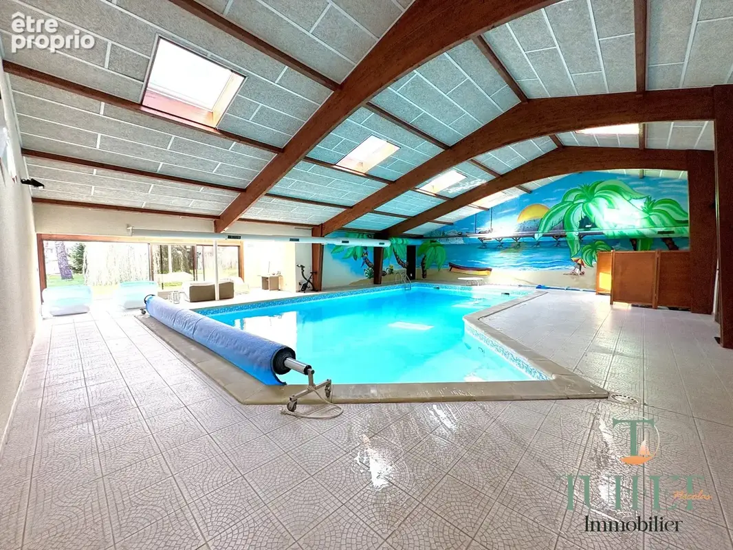 Maison 9 pièces 256 m² à vendre à La Tremblade (17390) - photo 6