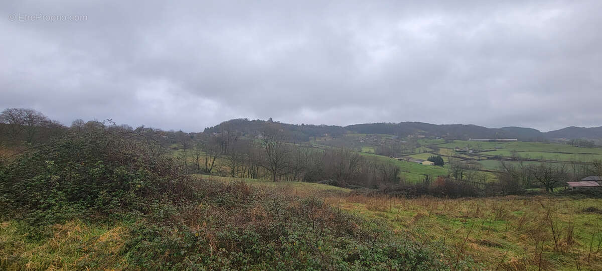 Terrain à PUY-D'ARNAC