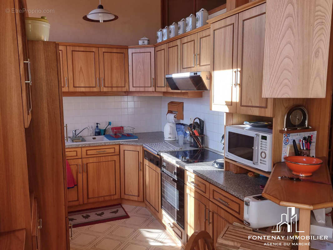 Maison à FONTENAY-LE-COMTE