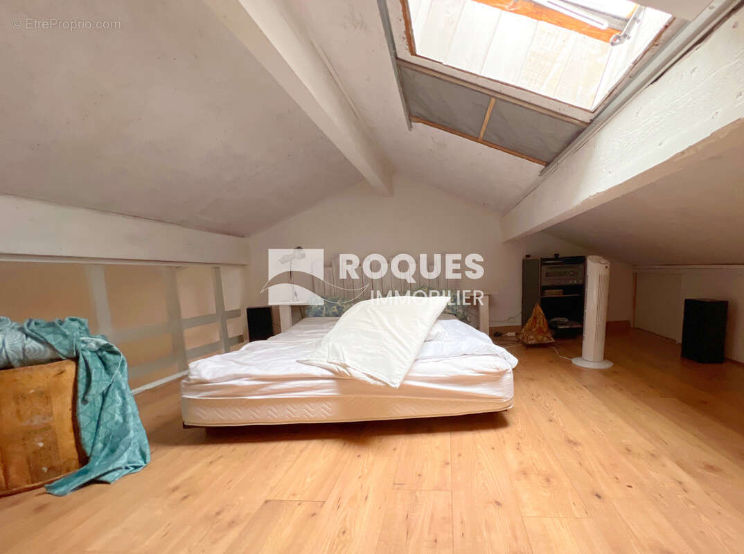 Maison T7 avec jardin, piscine et dépendances - photo 25