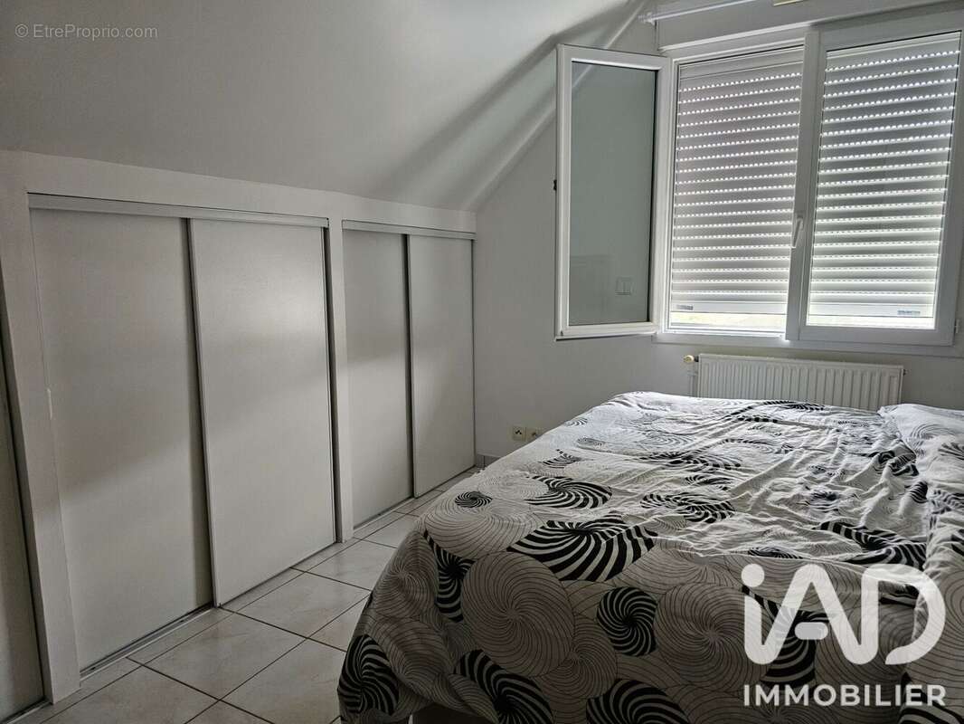 Maison 141 m² à Guichainville  - photo 7
