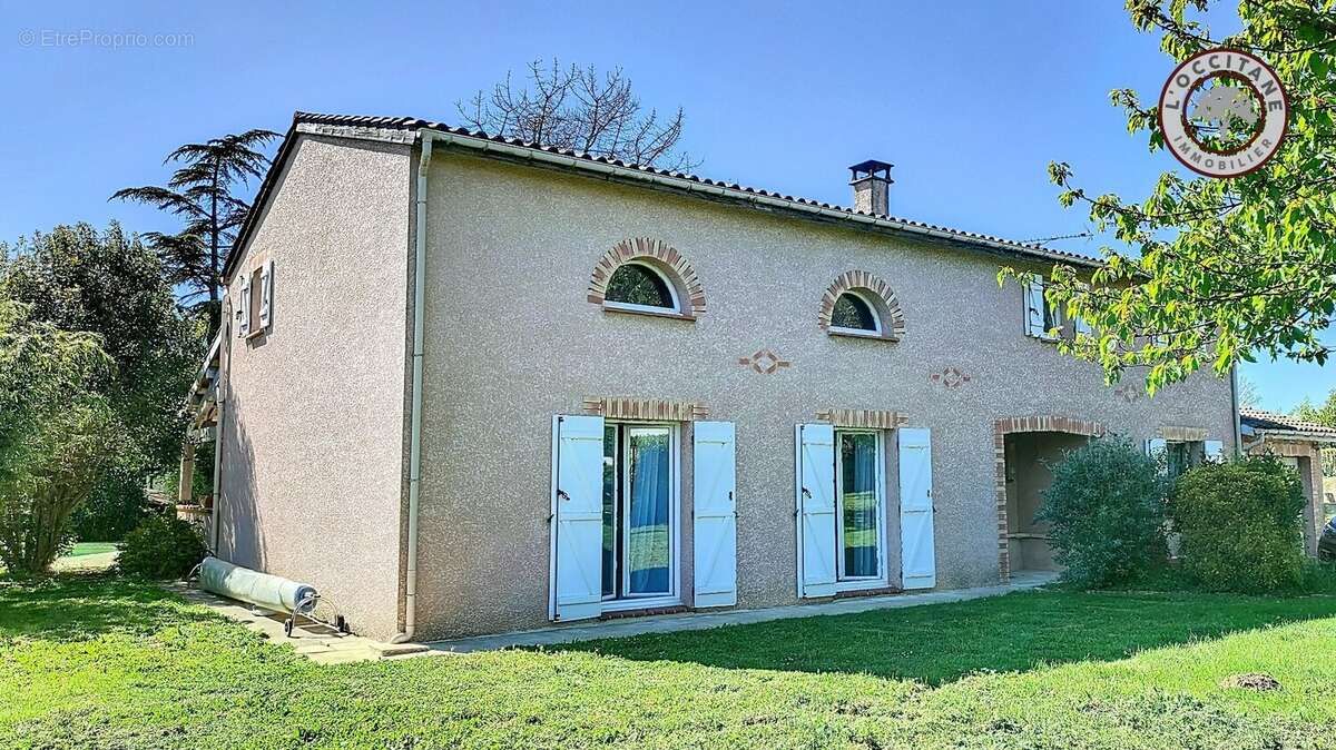 Maison à PUJAUDRAN