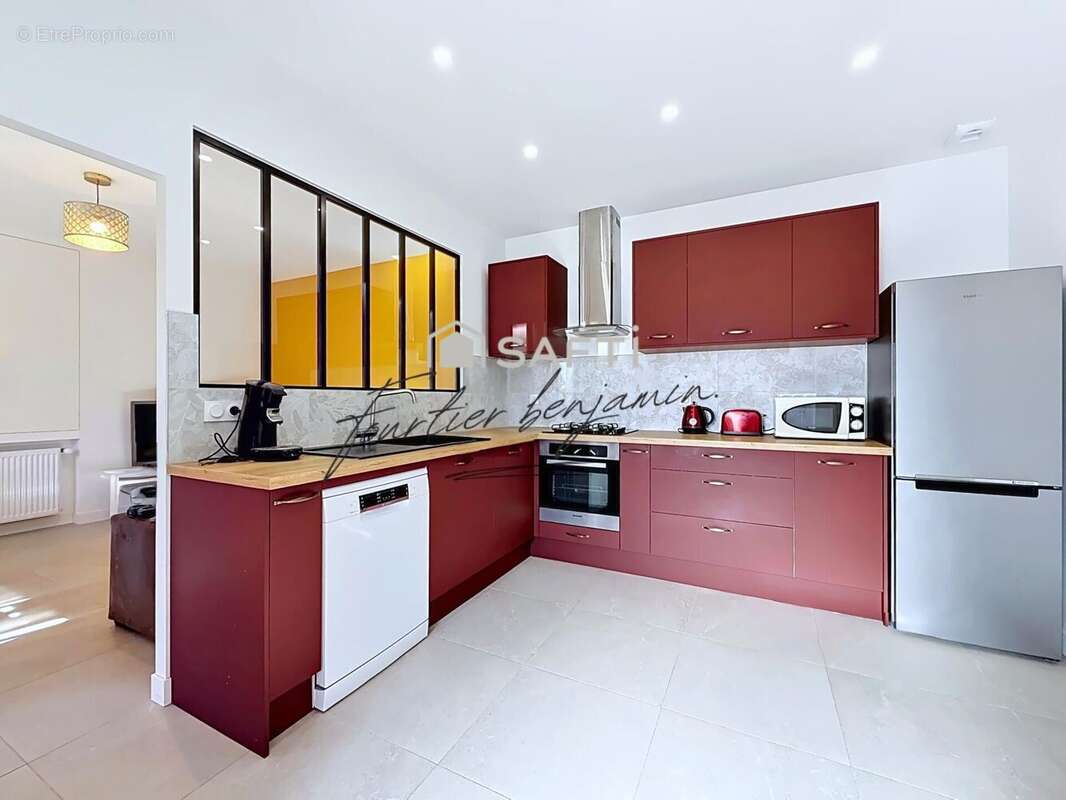 Maison 83 m² à Longueville  - photo 2