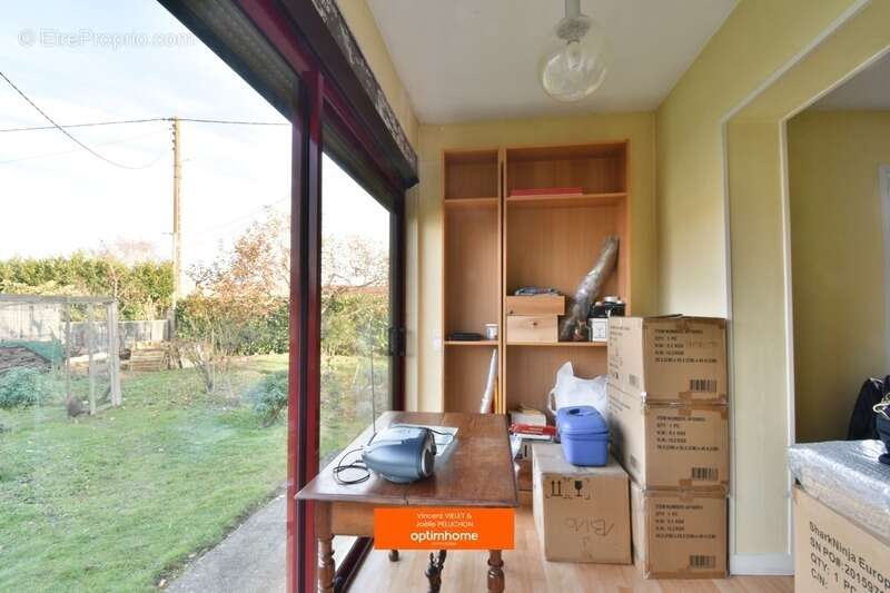 Maison à AMBARES-ET-LAGRAVE