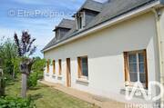 Photo 1 - Maison à JARZE