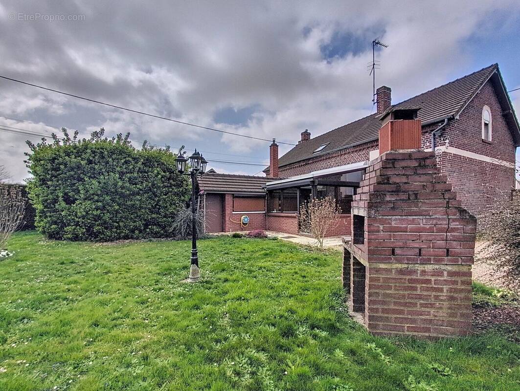 Maison à RIBECOURT-DRESLINCOURT