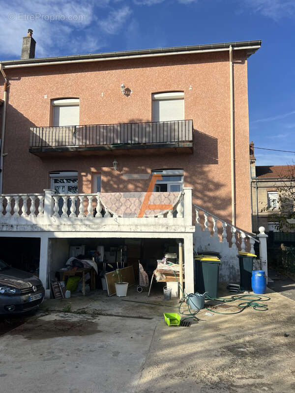 Immeuble de rapport 3 lots exterieur et avec dependance et exterieur. - photo 2