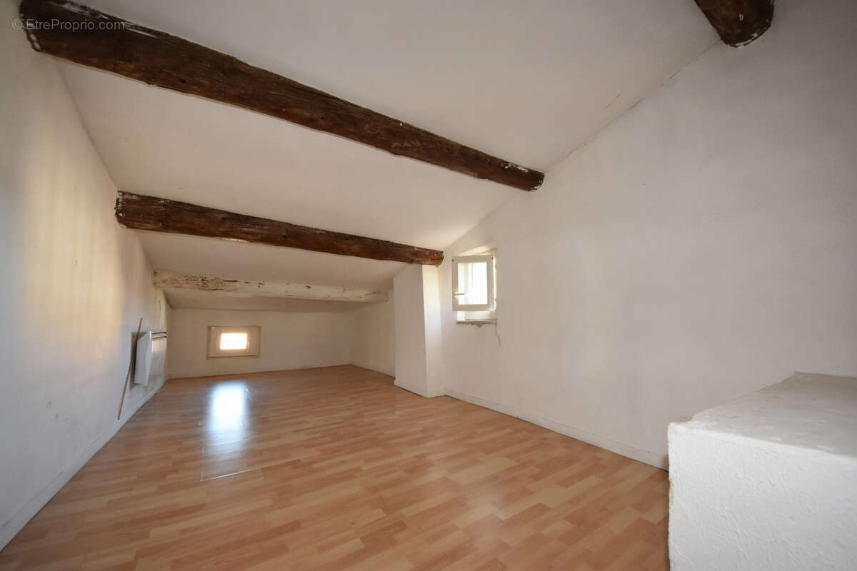 Maison à POUZOLS-MINERVOIS