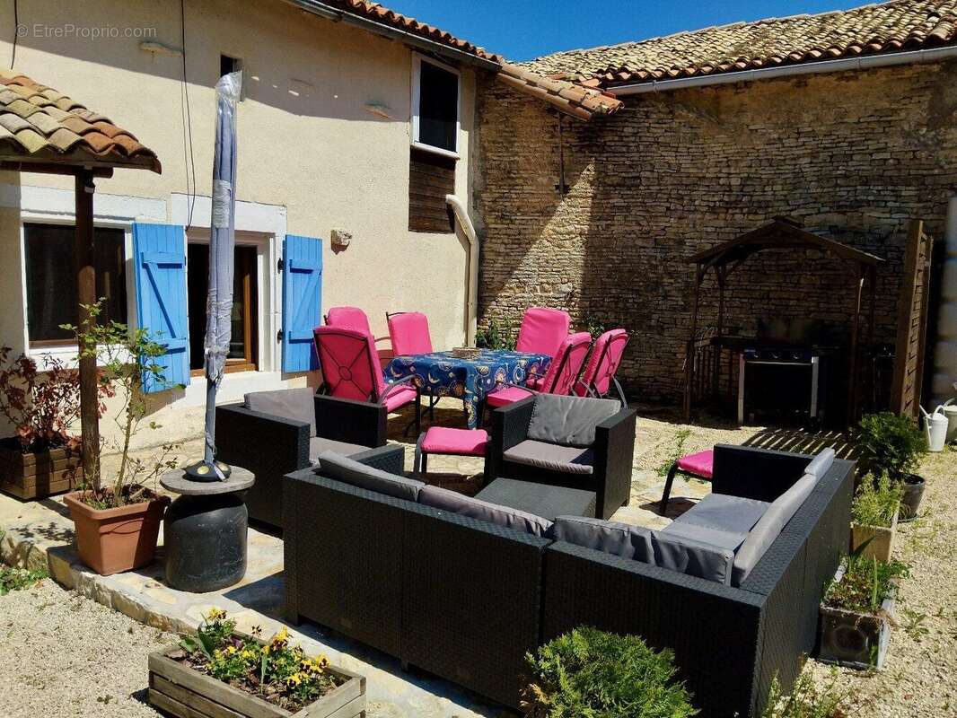 Appartement à MESSE