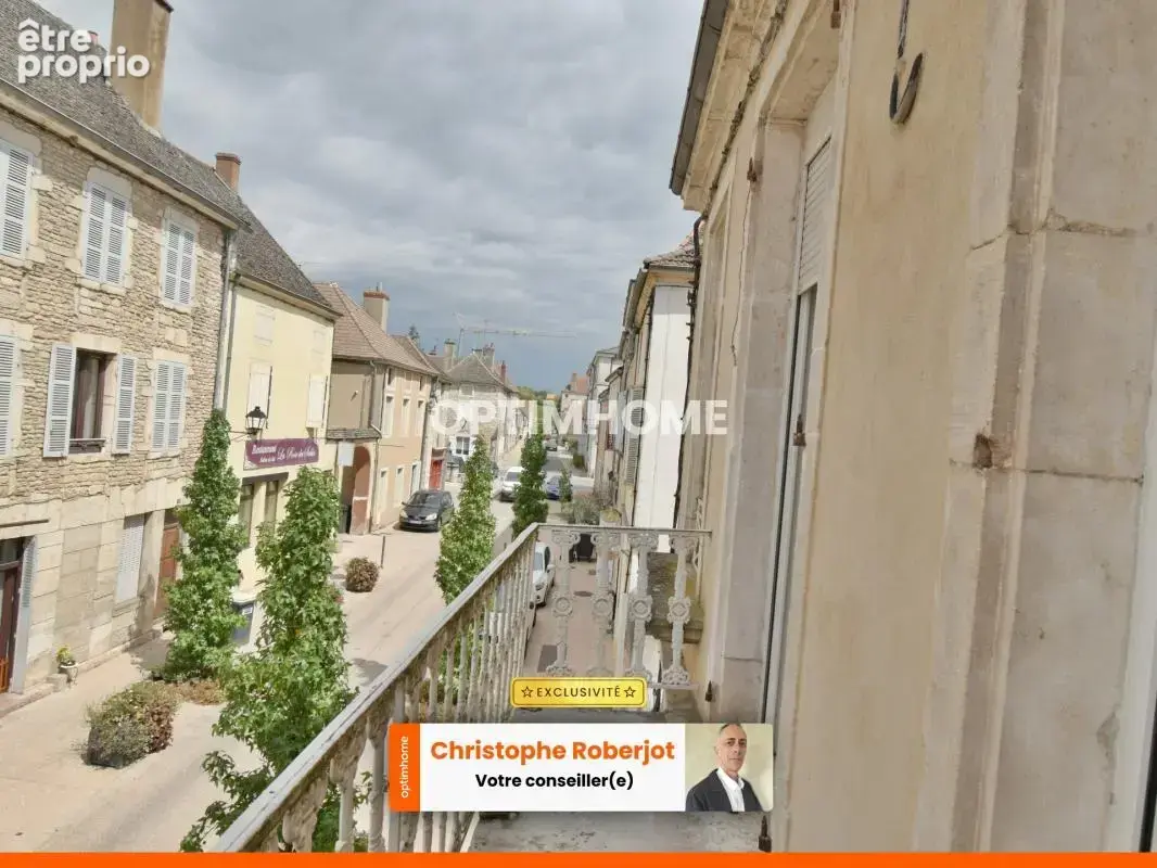 Très rare à Givry !! Immeuble de rapport de 5 appartements avec aménagement possible d'appartements supplémentaires - photo 2