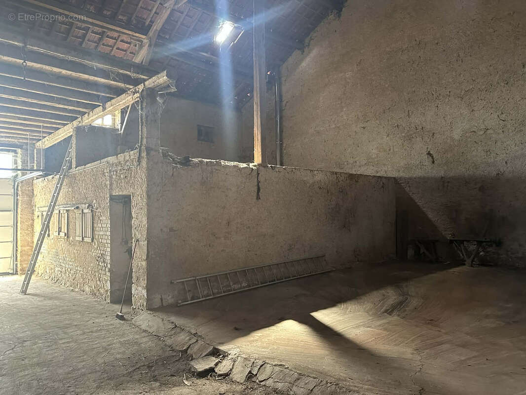 Maison à NEUVILLER-LES-BADONVILLER