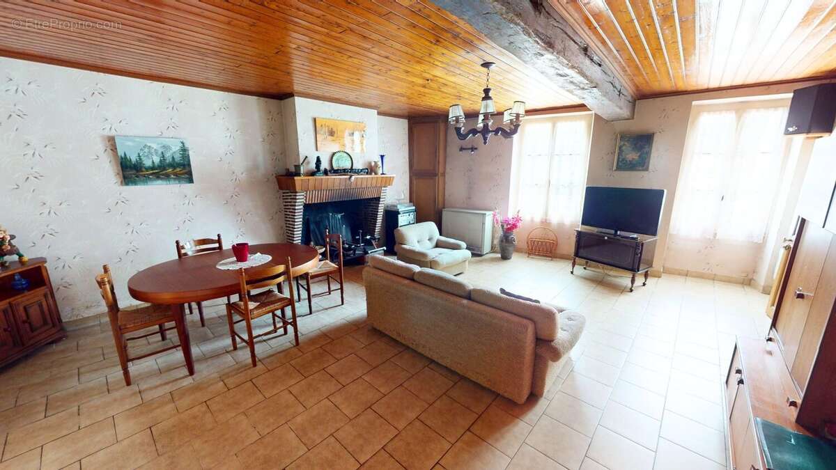 Maison à CLERY-SAINT-ANDRE