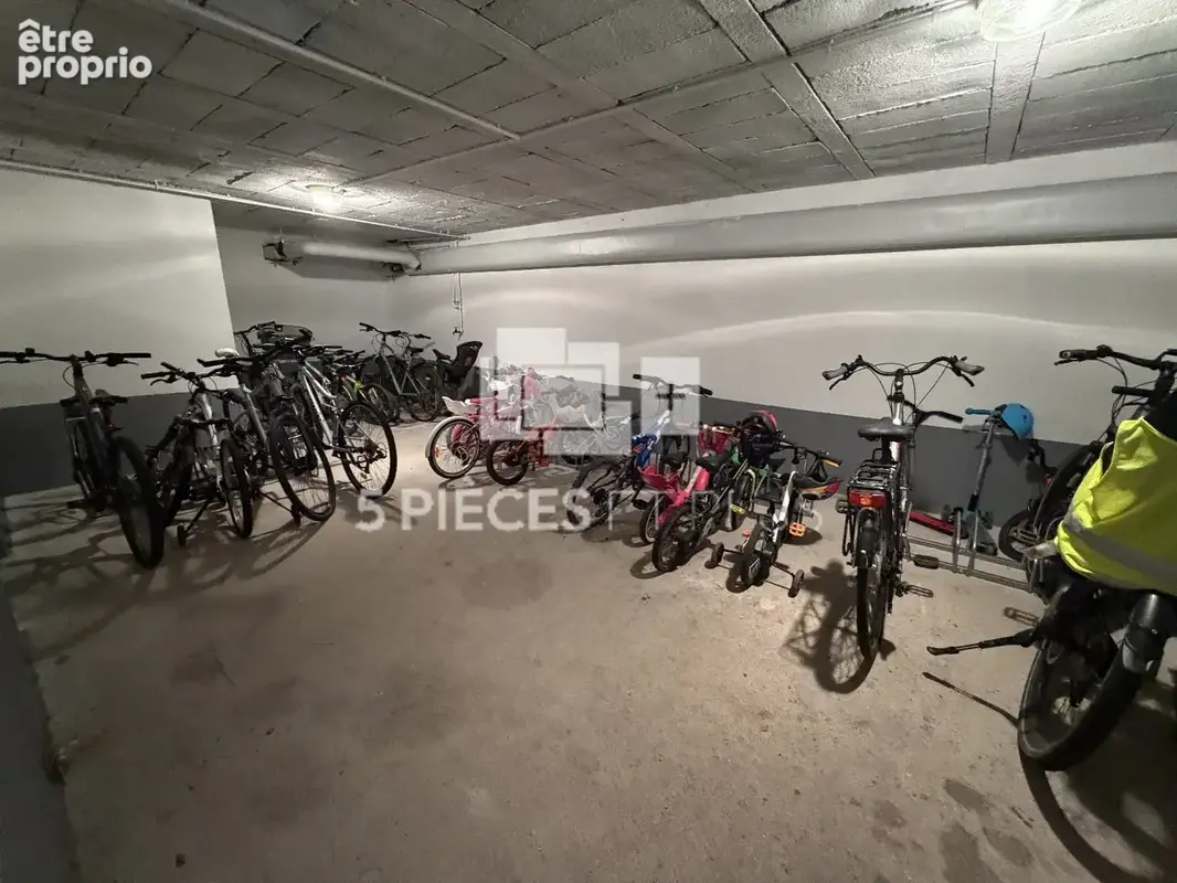 Résidence recherchée à 2 pas de toutes les commodités - photo 16