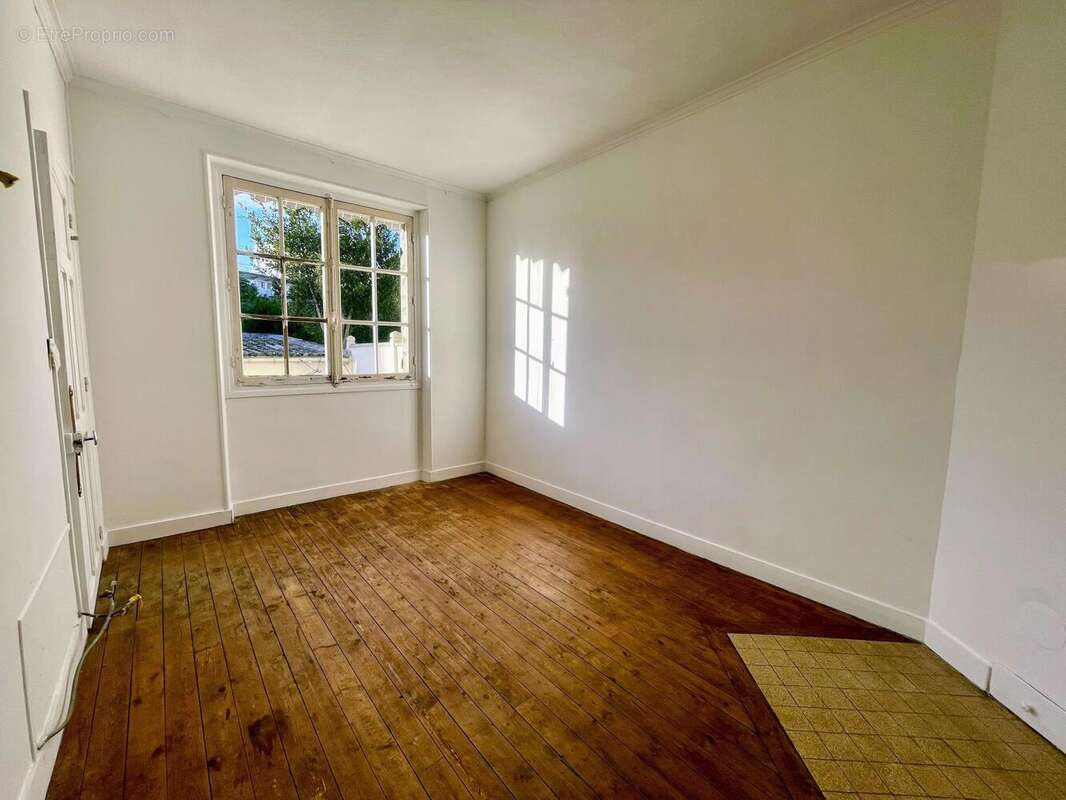 Photo 3 - Maison à MANTES-LA-VILLE