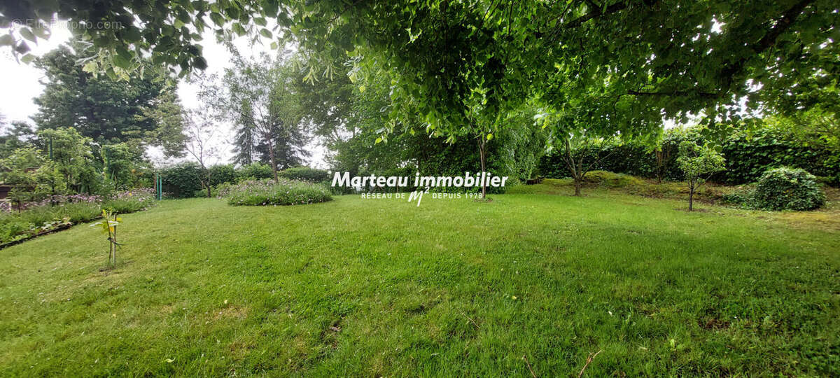 Maison à REMALARD