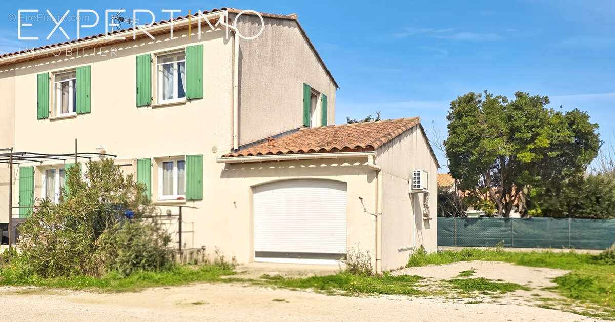 Maison à BEAUCAIRE