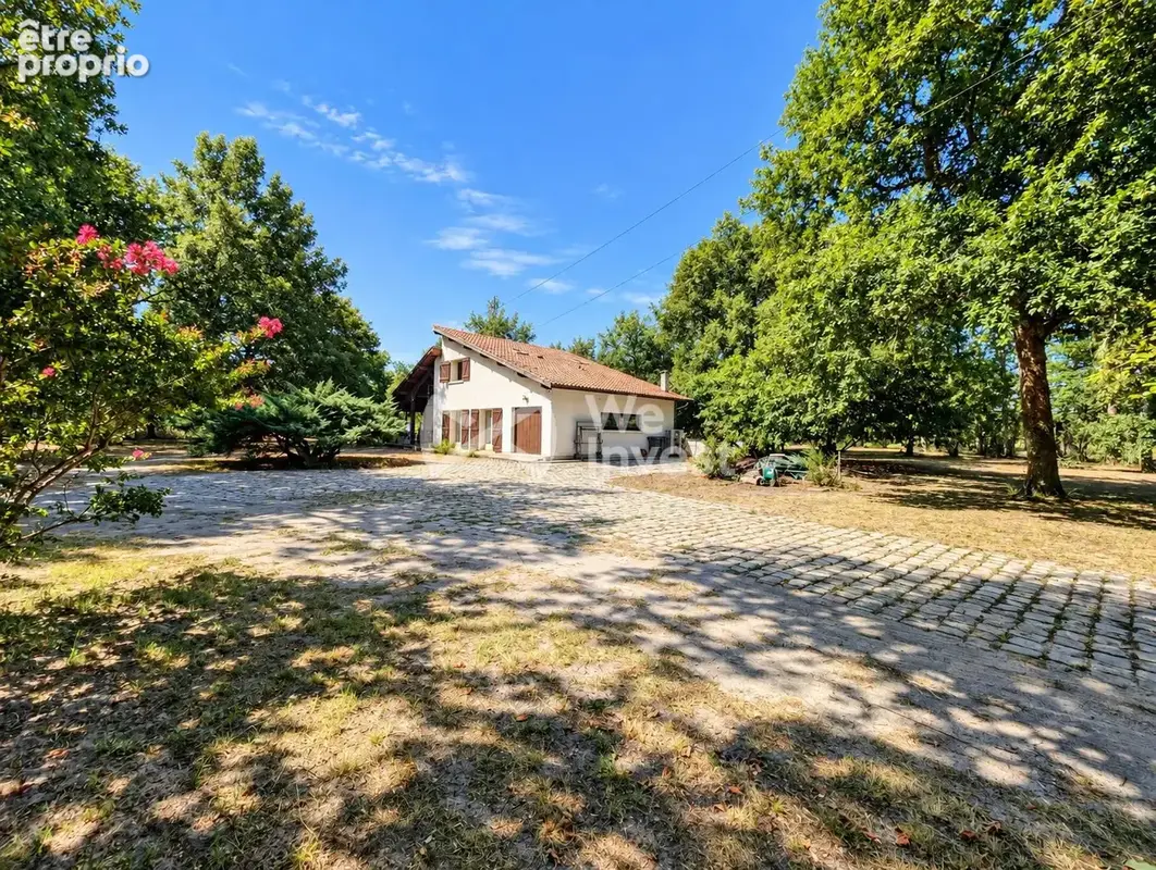 Maison 9 pièces 216 m² à vendre à Moustey (40410) - photo 2