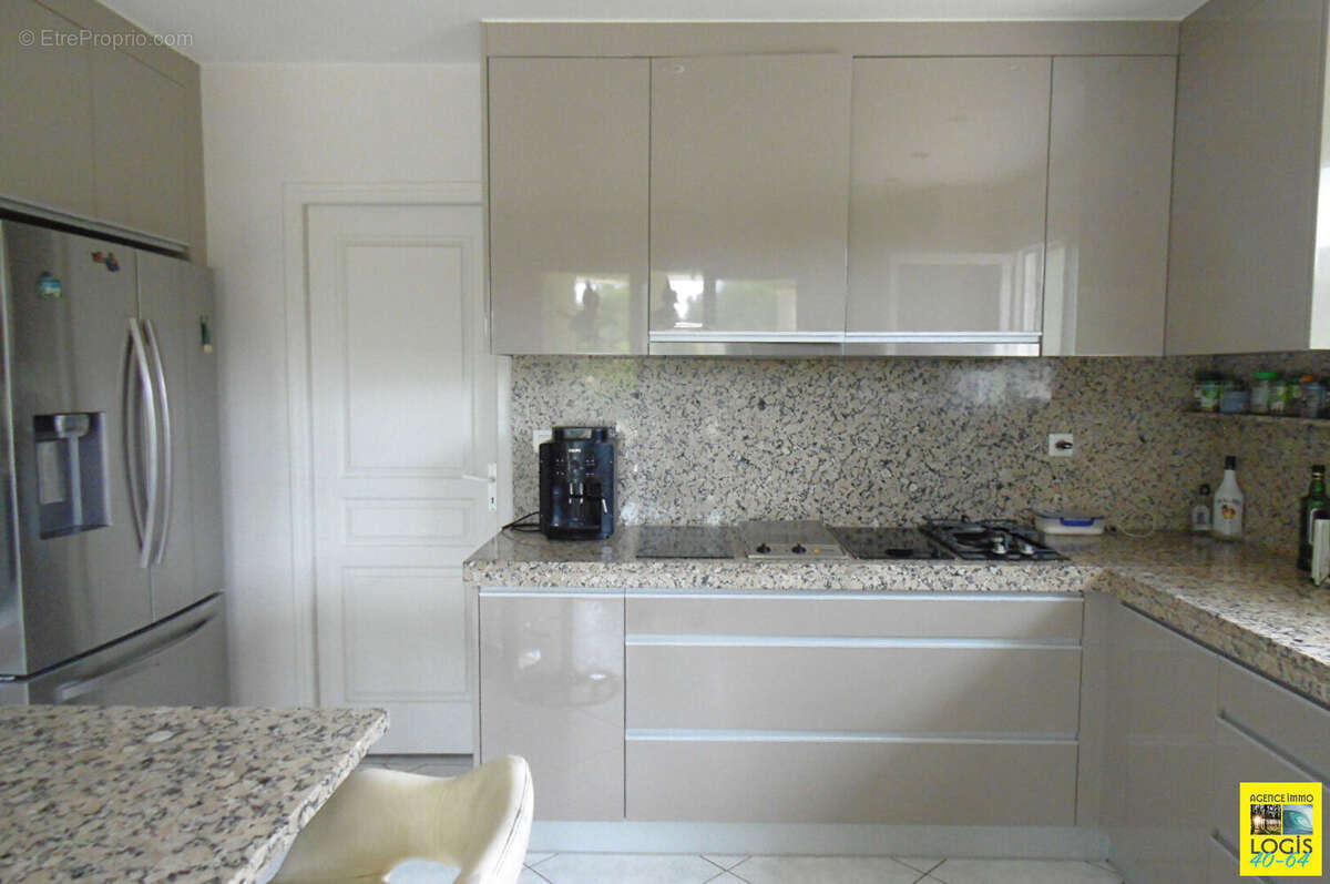 Maison 5p + t2 - belus - photo 6