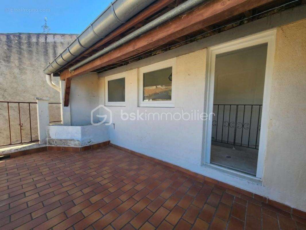 Maison de village rénovée avec terrasse et cave – Caux (10 min de Pézenas) - photo 3