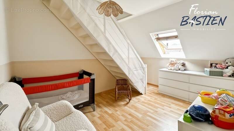 Maison à PETITE-FORET