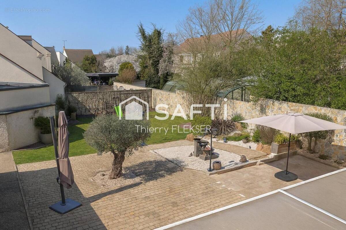 Photo 1 - Maison à L&#039;ISLE-ADAM