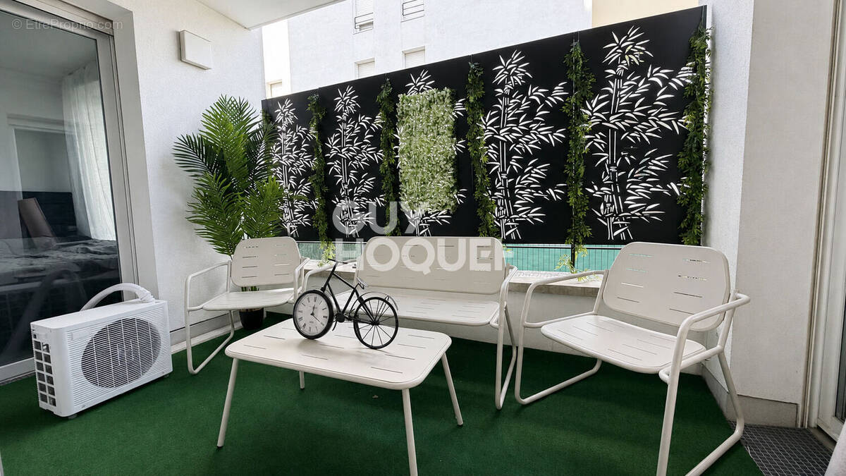 Appartement à STAINS