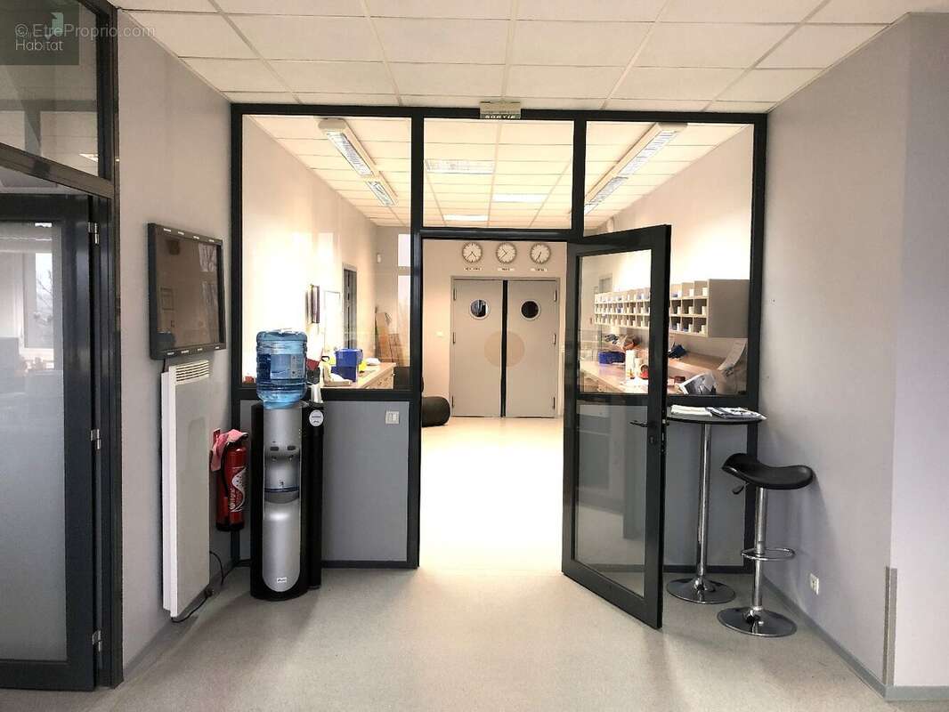 RODEZ Bureaux avec espace de stockage - photo 5