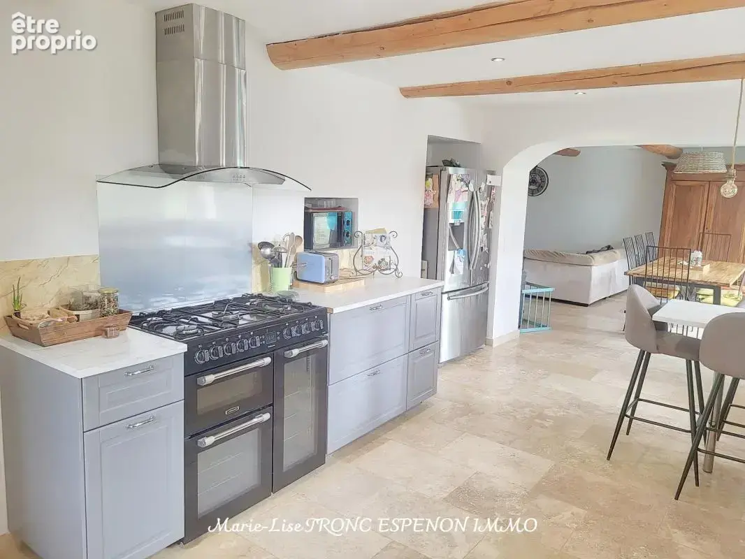 Maison 8 pièces 266 m² à vendre à Pernes-Les-Fontaines (84210) - photo 10