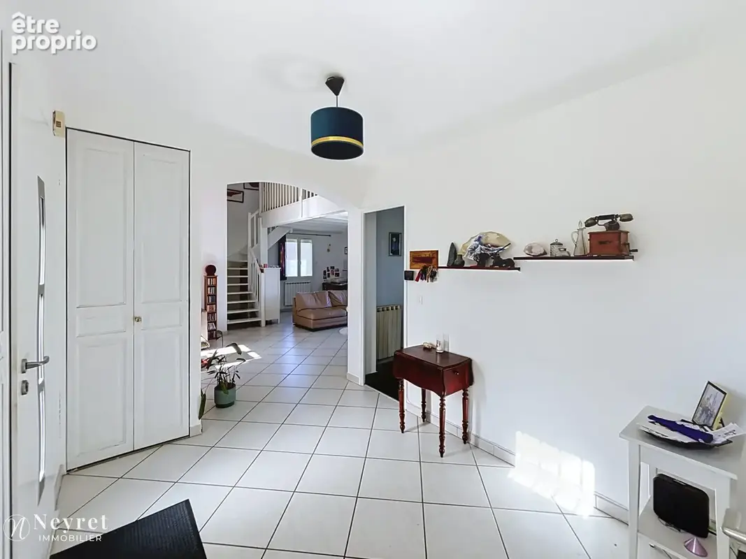 Maison 135 m2   Vue panoramique Lyon   Piscine   Terrain 1 000 m2   DPE B - photo 14